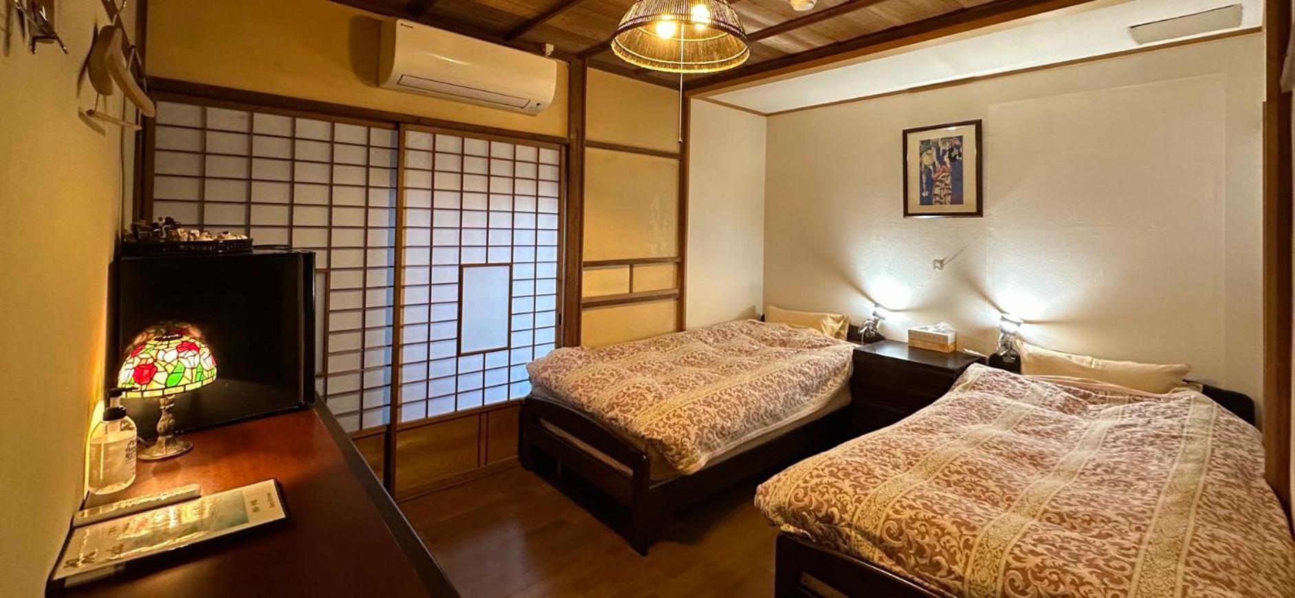 Atami Ikyuan 熱海一休庵 Hotell Exteriör bild